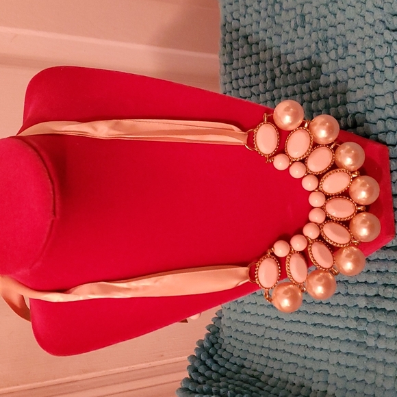 (Never Worn) Pink 3-row beads ribbon statement necklace set - Picture 3 of 3